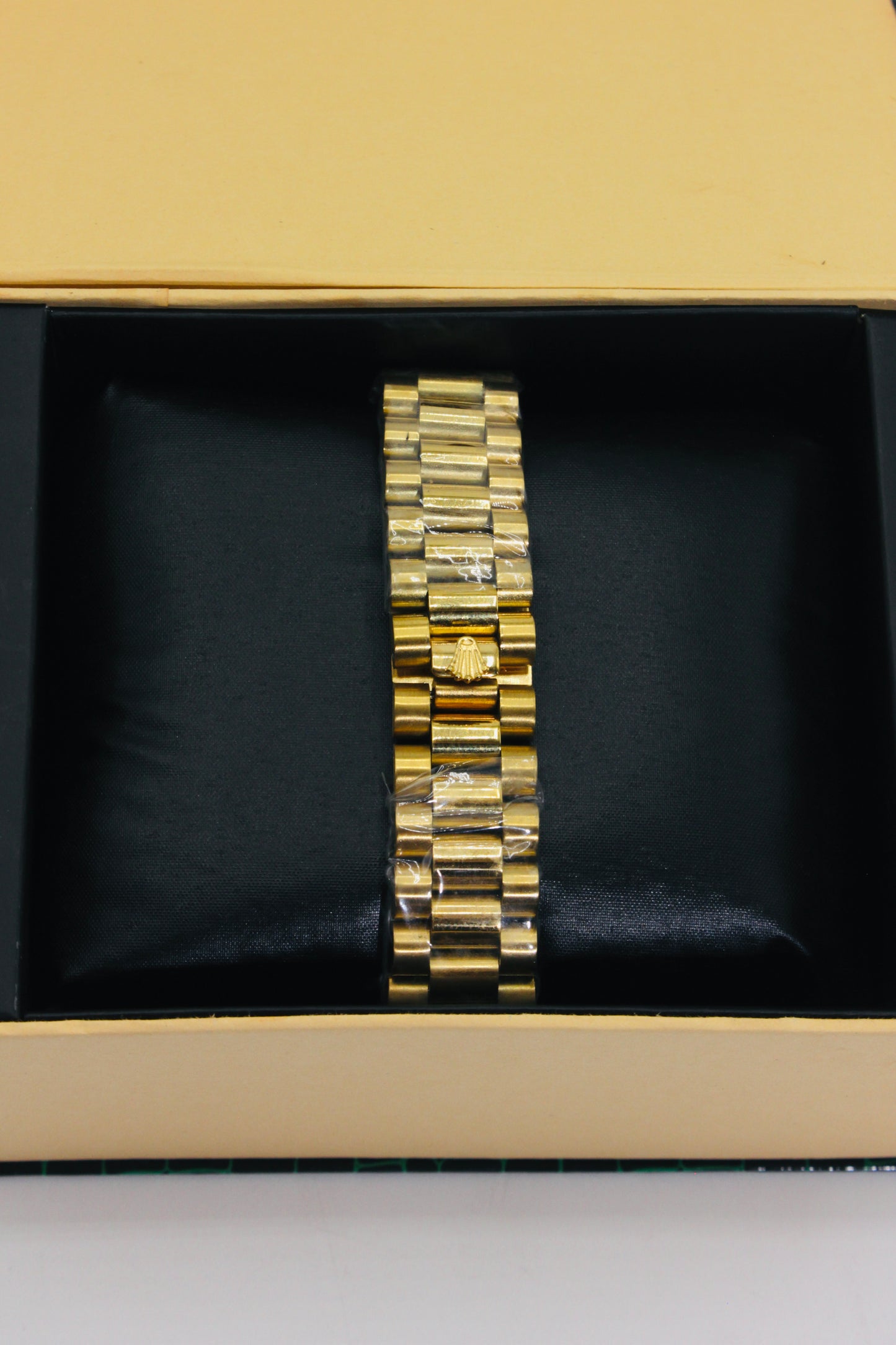 Rolex Submariner Golden for Men – Elegant Swiss Quartz Watch (35mm)